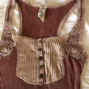 Free People tank never worn no tag